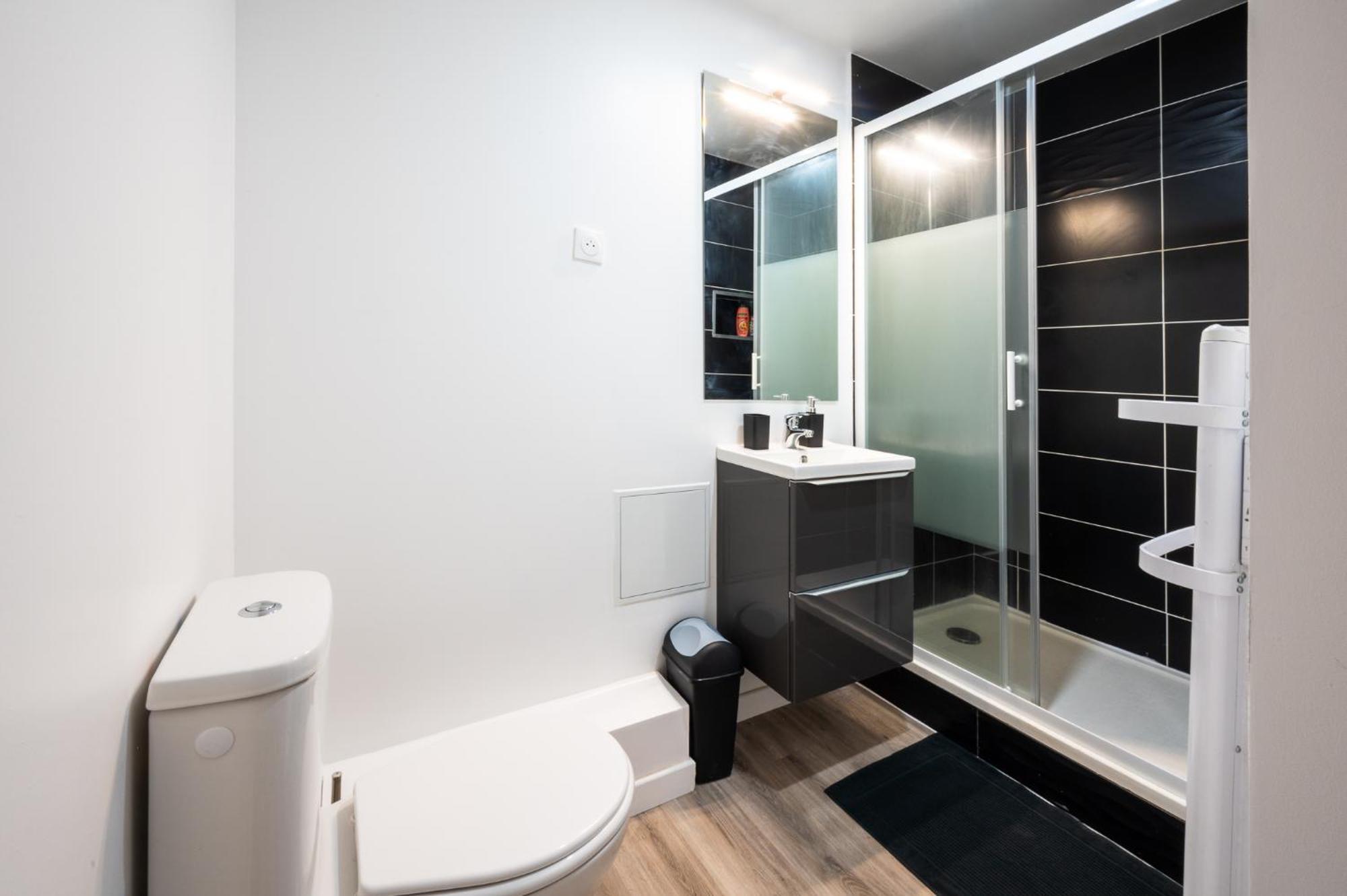 Pop Apartment *
